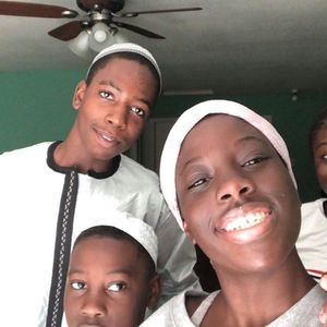 Meet your Posher, Omar